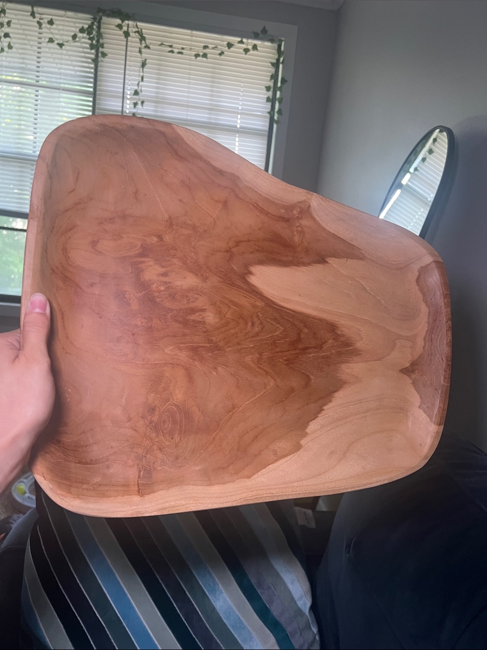 Hand-Carved Wooden Serving Platter - Natural Brown